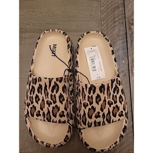MIXIT Woman's Size 6 Cream Slides Slip On Sandals Comfort‎ Shoes New Cheetah
